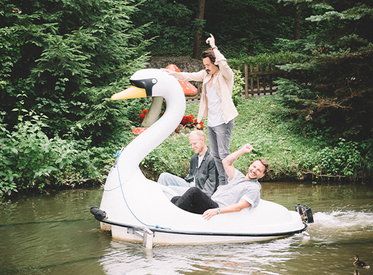 Gruppenfoto der Band Folkshilfe