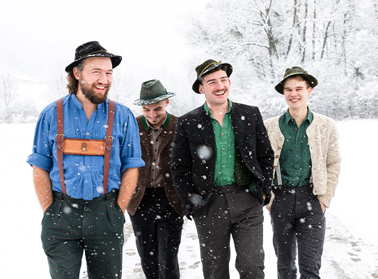 Gruppenfoto der Band Onkel Bazi Orchester